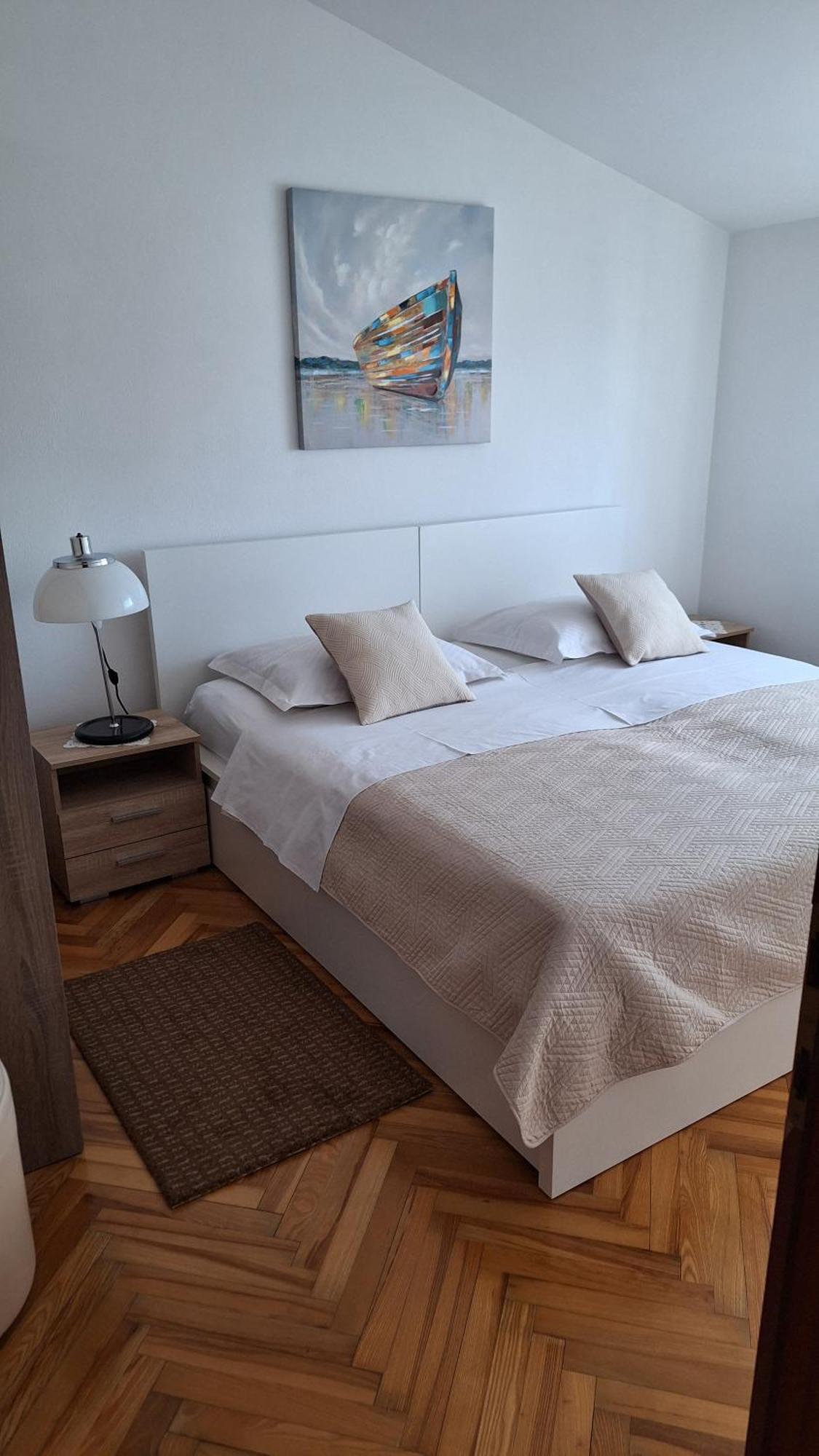 Manda Apartment